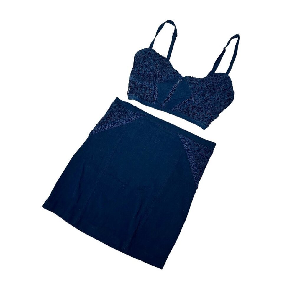 INTIMATELY FREE PEOPLE Lace Bralette TOp & Matching Skirt Set Size Small